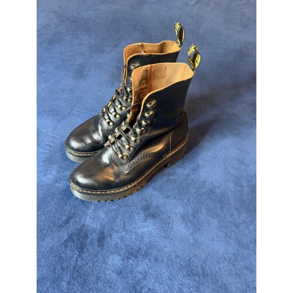 Vtg Dr. Martens Leona Smooth Black Leather Heeled Boots Women's 8.5 Distressed